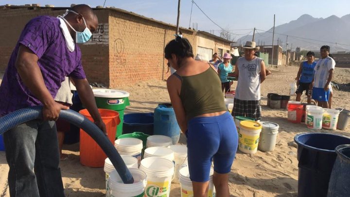 CONTINUAMOS APOYANDO Y ASISTIENDO CON AGUA POTABLE A LOS MÁS NECESITADOS