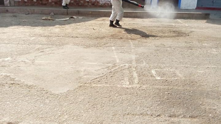 ACCIONES DE PREVENCIÓN  DEL COVID 19, MEDIANTE DESINFECCIÓN Y FUMIGACIÓN DE ESPACIOS PÚBLICOS Y CALLES DEL DISTRITO.