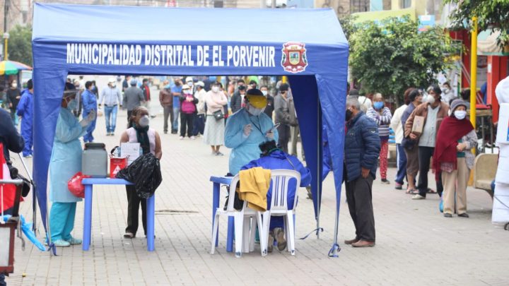 COVI-19 CAMPAÑA: Inician campaña de vacunación contra la influenza y neumococo en El Porvenir.