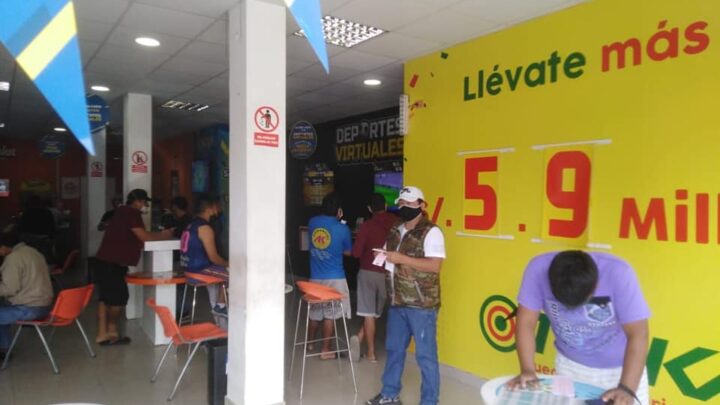 COVI-19 | CLAUSURAN LOCAL DE APUESTAS POR NO RESPETAR DISTANCIAMIENTO ENTRE LAS PERSONAS ASISTENTES