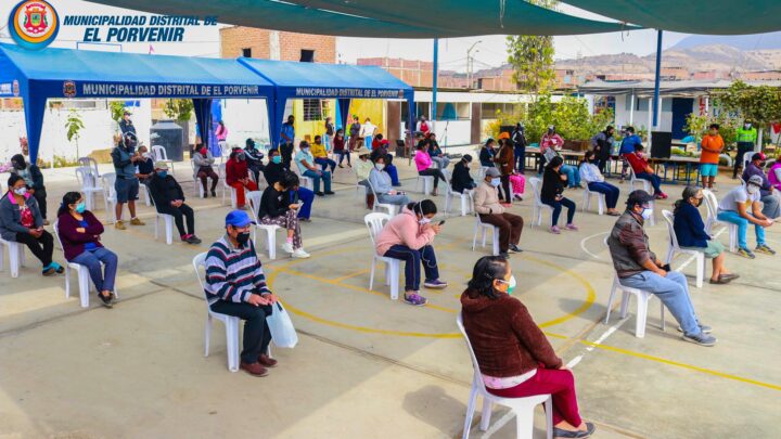 COVI-19 CAMPAÑA: Atendimos a los vecinos del barrio 6A de Alto Trujillo.