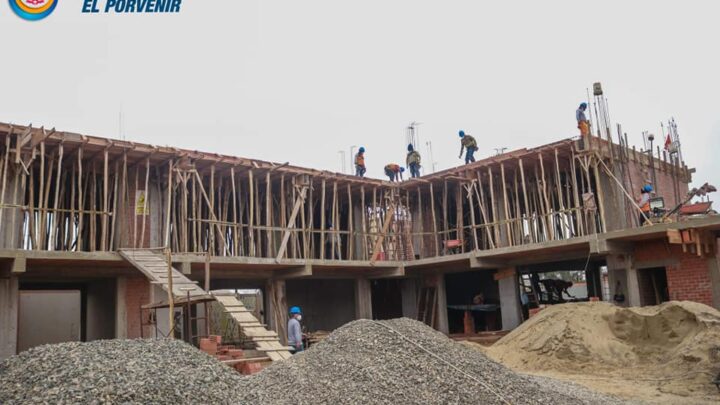 COVI-19 REACTIVACIÓN DE OBRAS: Reinician obras en I.E Ramon Castilla Gerardo Kupens, así como también iniciamos con la Francisco de Paula.