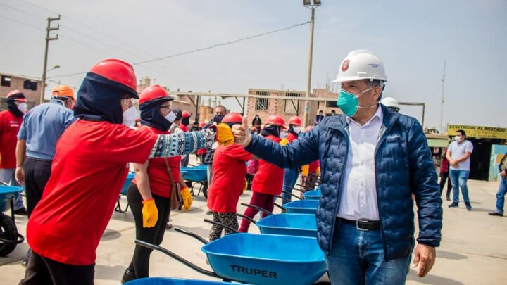REACTIVACIÓN ECONÓMICA | 917 VECINOS ACCEDEN A EMPLEOS TEMPORALES GRACIAS A MUNICIPIO DE EL PORVENIR Y PROGRAMA TRABAJA PERÚ.
