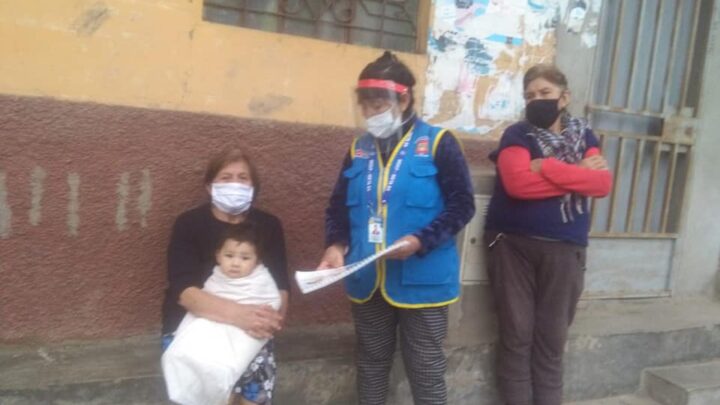 Meta 4 | Ángeles de hierro siguen haciendo las visitas domiciliarias.