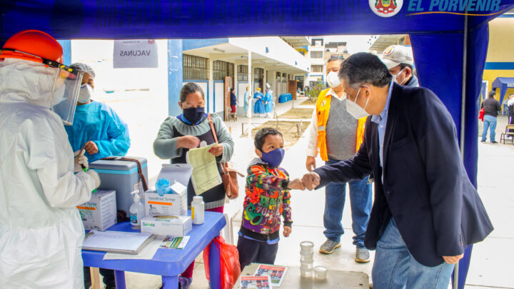 Más Salud para mi Porvenir | Con éxito se realizó la Mega Campaña Médica Comunitaria.