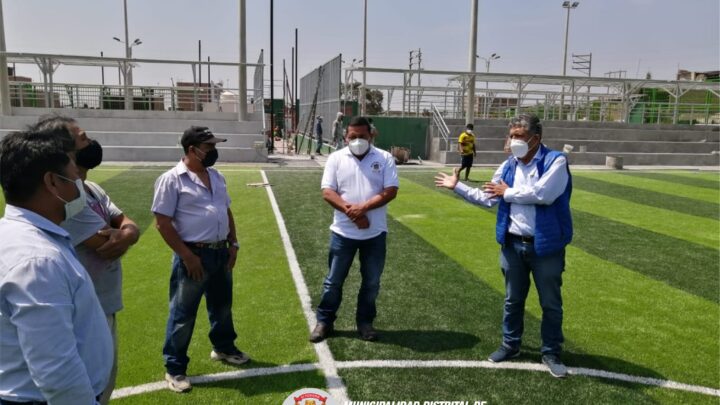 Más Obras para mi Porvenir | Nuestro Alcalde superviso en su etapa final al centro deportivo que pronto será inaugurado.