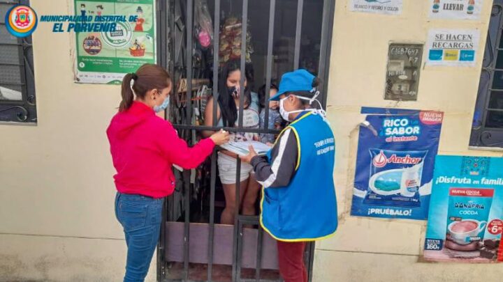 Meta 4 | Ángeles de hierro continúan realizando las visitas domiciliarias.