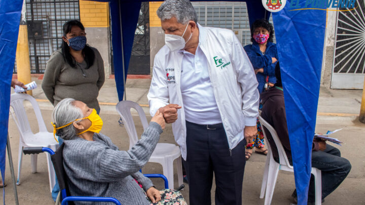 Con gran éxito se llevo a cabo La Mega Campaña Médica Comunitaria.