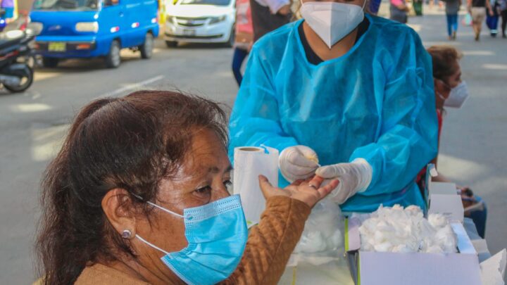 Campaña de Prevención COVI-19 | Más de 100 personas son atendidas en campaña de descarte de diabetes.