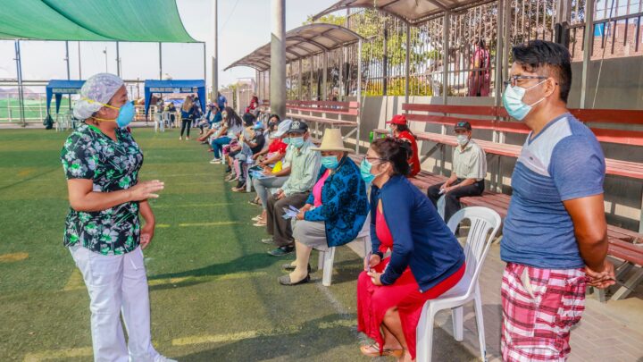 COVI-19 Segunda Ola | Más de 200 pobladores se atienden en campaña “Médico en tu Barrio” en El Porvenir.
