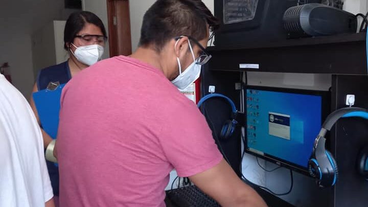 Fiscalización a las Cabinas de Internet | Se realizó el trabajo en conjunto con la Sub gerencia de DEMUNA, Informática, Fiscalización y la PNP.