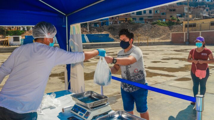 Feria Mi Pescadería | Con Éxito se llevo acabo la Feria Mi Pescadería en la Losa Deportiva Santa Isabel.