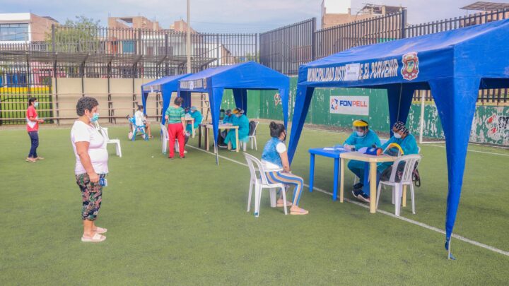 Médico en tu barrio | Más de 100 pobladores se atendieron en campaña MEDICO EN TU BARRIO.