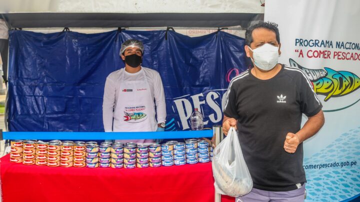 Satisfactoriamente se desarrolló la Feria Mi Pescadería en la Plaza de Armas de Gran Chimú.
