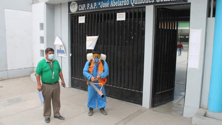 Continuamos con las jornadas de desinfección en los centros educativos del distrito.