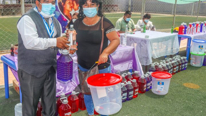 Programa Vaso de Leche | Entregan 106 kits de bioseguridad para las organizaciones sociales de base del PVL del distrito de El Porvenir.