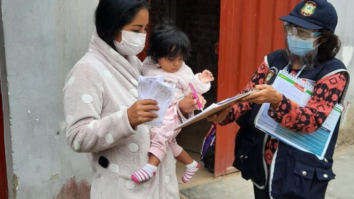 Meta 4 | Ángeles de Hierro continúan realizando las visitas domiciliarias a los niños del Distrito.