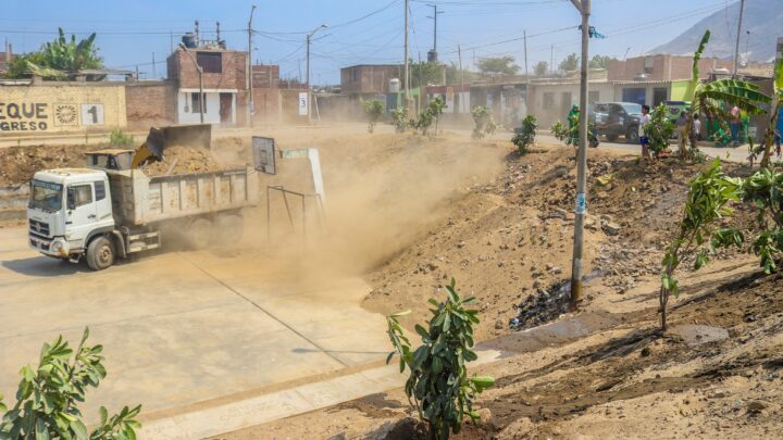 Áreas Verdes | Recuperación del espacio público en el sector Luis Felipe de las Casas.