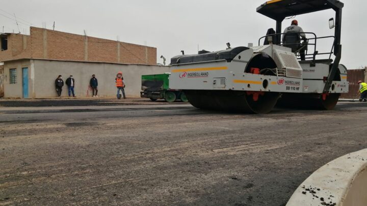 Obras | Asfalto de Pistas en el sector Alan García I Etapa.