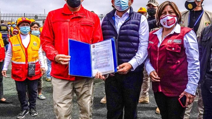 Visita de Ministro del Interior Juan Carrasco a El Porvenir.
