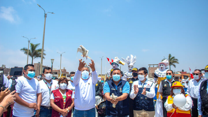 Marcha por La Paz | Con mucha unión y  éxito se llevo acabo la marcha Por la Paz.