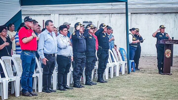 Ceremonia de clausura del Primer Curso de Miniguías Caninos