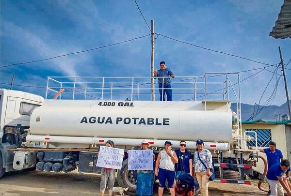 Seguimos abasteciendo de agua a los pobladores de los diferentes sectores del Porvenir.